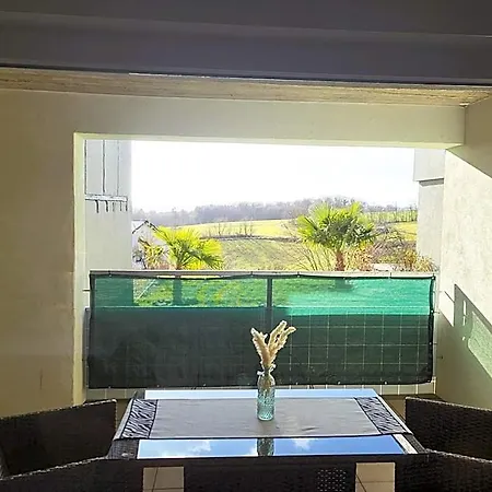 Cjs - Chill Or Drive Am Nuerburgring, New Box Spring Beds, New Furniture, Free Parking, Wlan, Tv-streaming, Quiet Location Hotel Blankenheim (North Rhine-Westphalia)