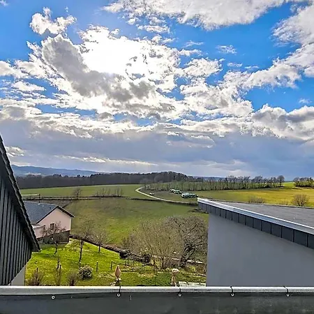 Hotel Cjs - Chill Or Drive Am Nuerburgring, New Box Spring Beds, New Furniture, Free Parking, Wlan, Tv-streaming, Quiet Location 3*